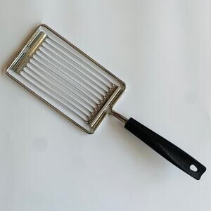 Vintage Ekco USA Tomato Slicer